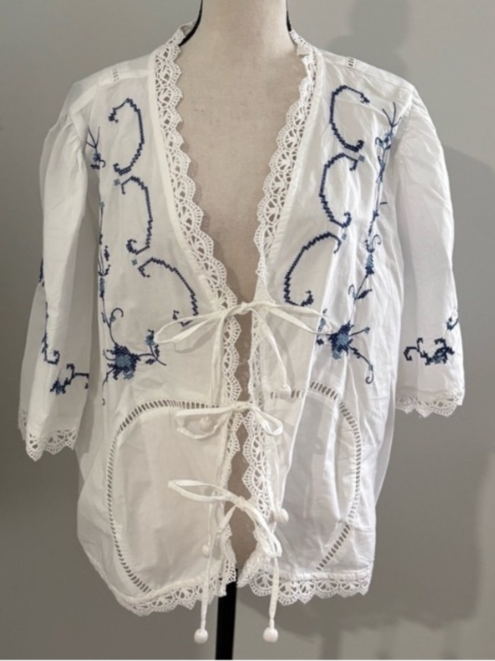Jennifer And Grace Floral Tie Blouse 2X NWT